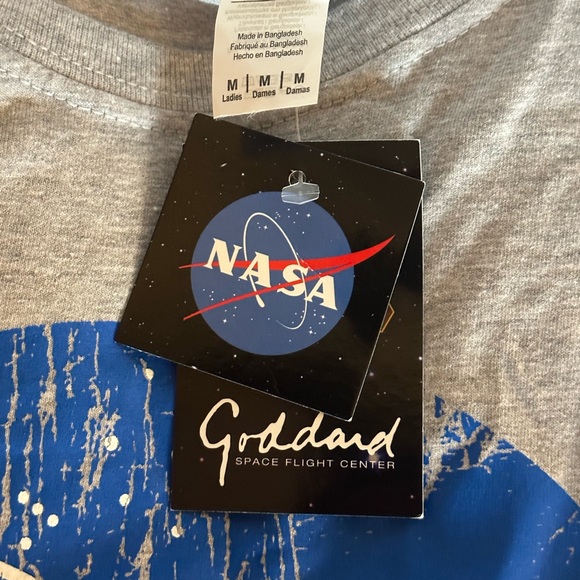 Official NASA T-Shirt - Picture 2 of 2